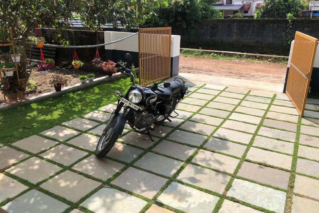 Beautiful Village House With All Facilities. Alappuzha المظهر الخارجي الصورة