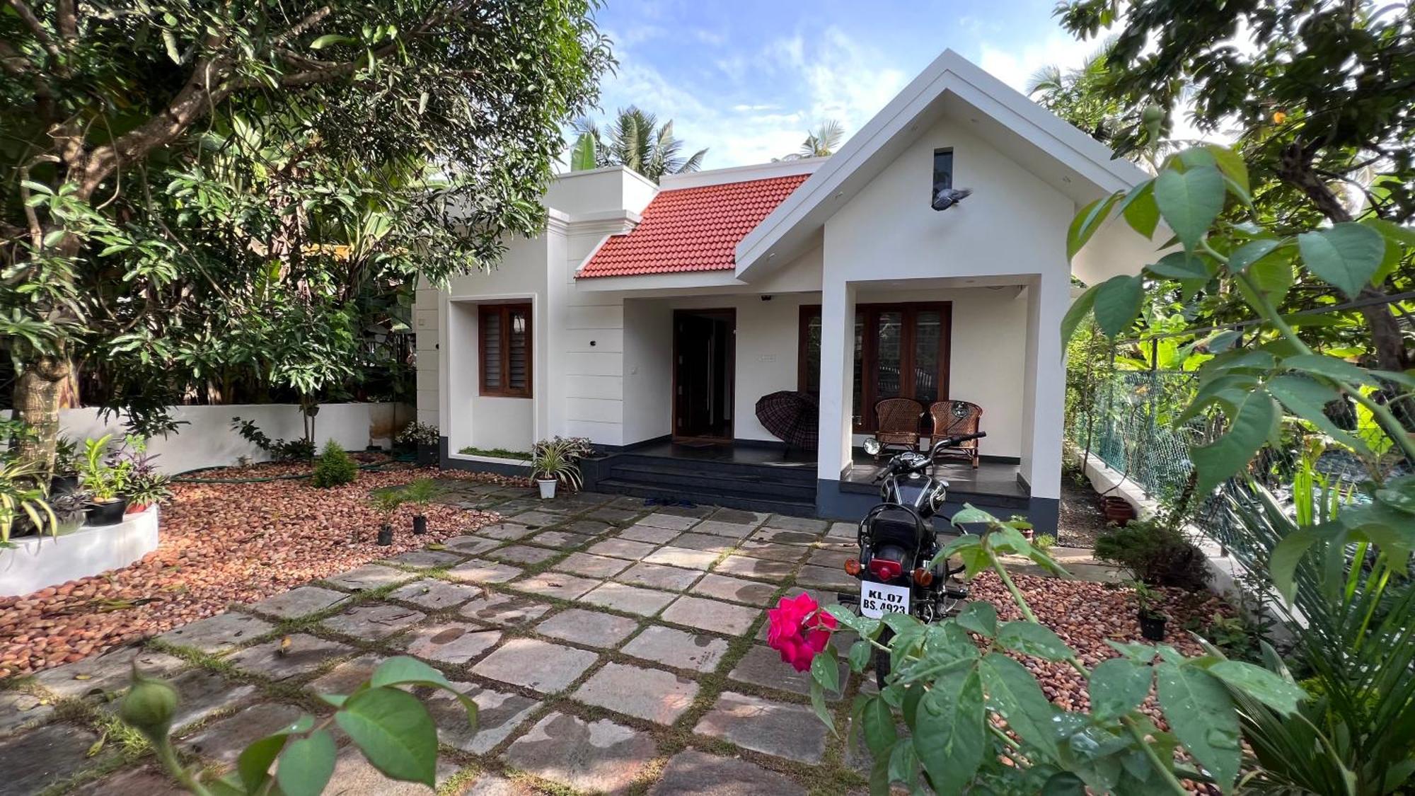 Beautiful Village House With All Facilities. Alappuzha المظهر الخارجي الصورة