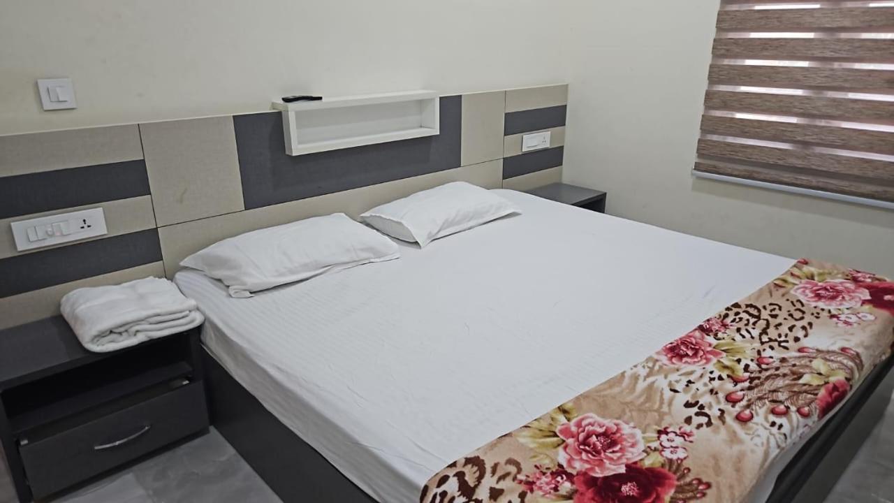Beautiful Village House With All Facilities. Alappuzha المظهر الخارجي الصورة